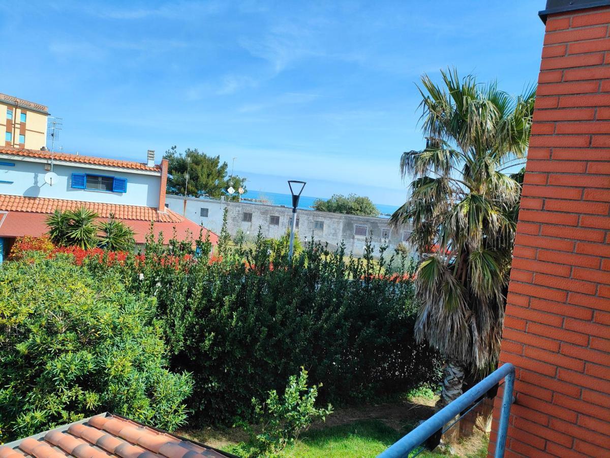 Villetta Sul Mare Termoli Buitenkant foto